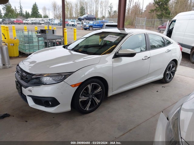 Honda Civic Touring 2016 2HGFC1F98GH657715 Image 2