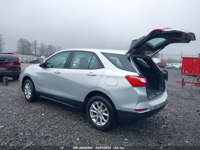 Chevrolet EQUINOX LS 2018 2GNAXREV5J6218797 Image 3