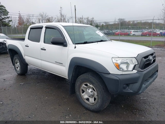 Toyota Tacoma Base V6 2015 3TMLU4EN7FM178720 Image 1