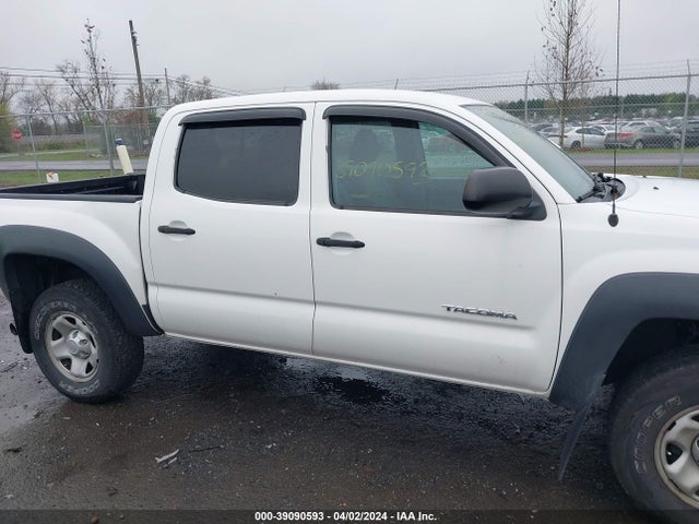Toyota Tacoma Base V6 2015 3TMLU4EN7FM178720 Image 13