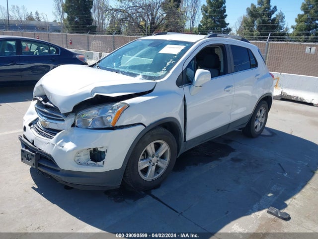 Chevrolet Trax Lt 2016 3GNCJLSB9GL235561 Image 2