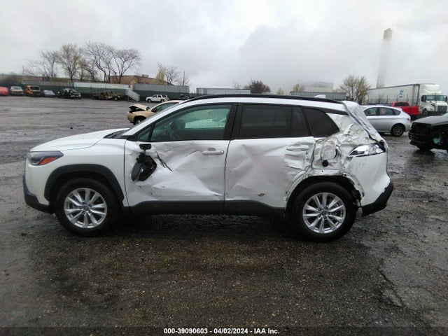 Toyota Corolla Cross Le 2023 7MUCAABG4PV076229 Image 6