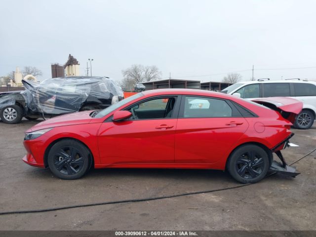 5NPLM4AG1PH092835 Hyundai ELANTRA SEL