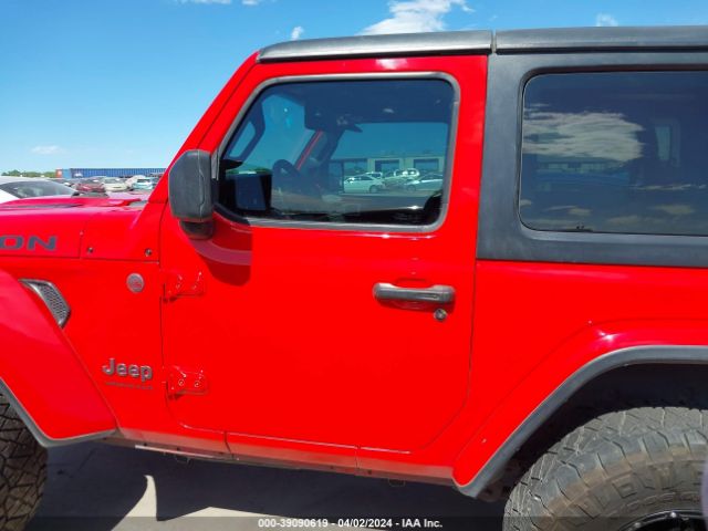 1C4HJXCG8JW131404 Jeep Wrangler Rubicon 4x4