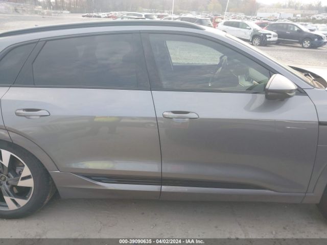 WA1AAAGE2MB009943 Audi E-tron Premium Quattro