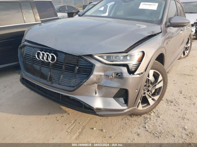 WA1AAAGE2MB009943 Audi E-tron Premium Quattro