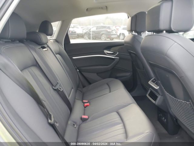 WA1AAAGE2MB009943 Audi E-tron Premium Quattro