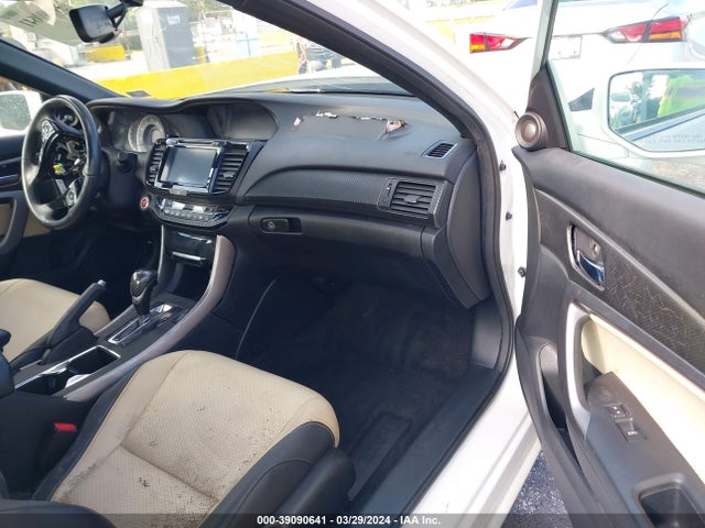 Honda Accord Ex-l 2017 1HGCT1B81HA004692 Image 5