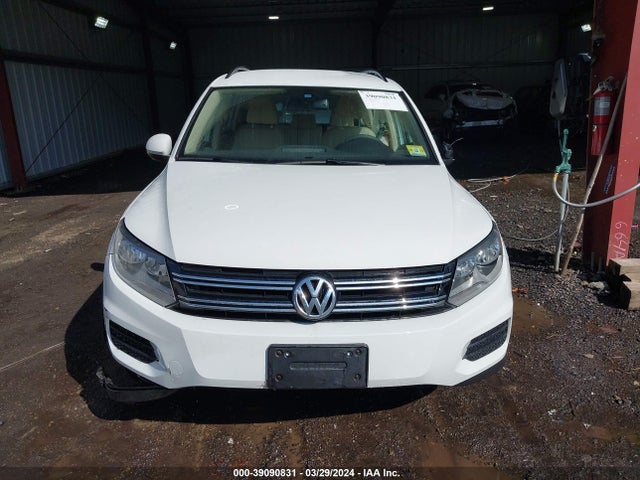 WVGBV7AX7HK001494 Volkswagen Tiguan 2.0t S