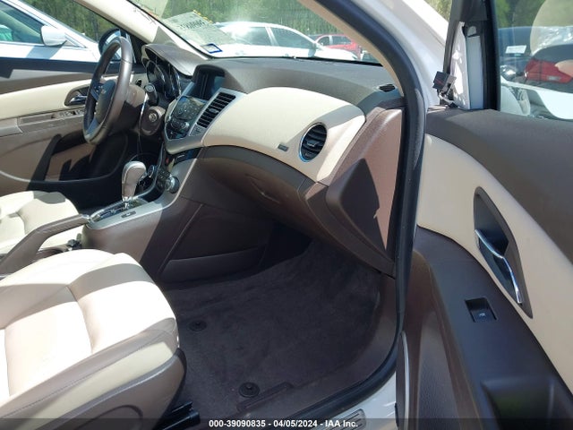 Chevrolet Cruze 2lt Auto 2014 1G1PE5SBXE7326486 Image 5