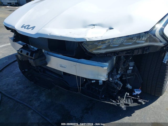 KIA K5 EX 2022 5XXG34J24NG127210 Image 6
