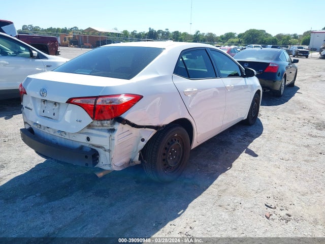 Toyota COROLLA LE 2017 2T1BURHEXHC819875 Image 4
