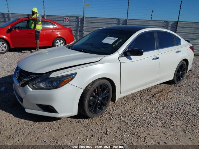 Nissan Altima 2.5 Sr 2017 1N4AL3AP7HC271453 Image 2