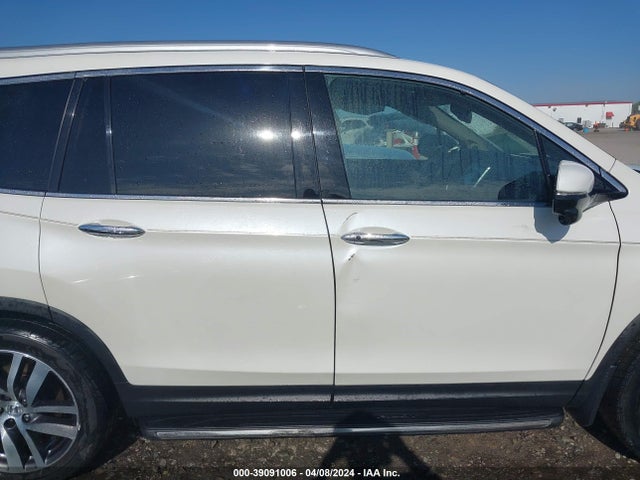 Honda Pilot Touring 2017 5FNYF6H91HB049695 Image 13
