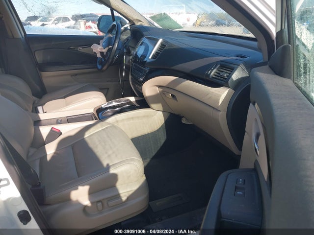 Honda Pilot Touring 2017 5FNYF6H91HB049695 Image 5