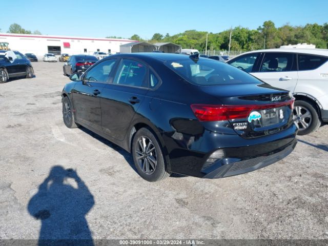 3KPF24AD7NE457108 KIA Forte Lxs