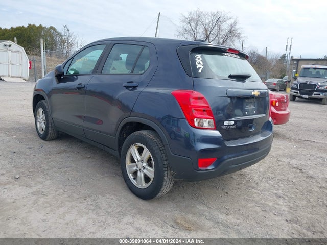 Chevrolet TRAX LS 2018 3GNCJNSB8JL154165 Image 3