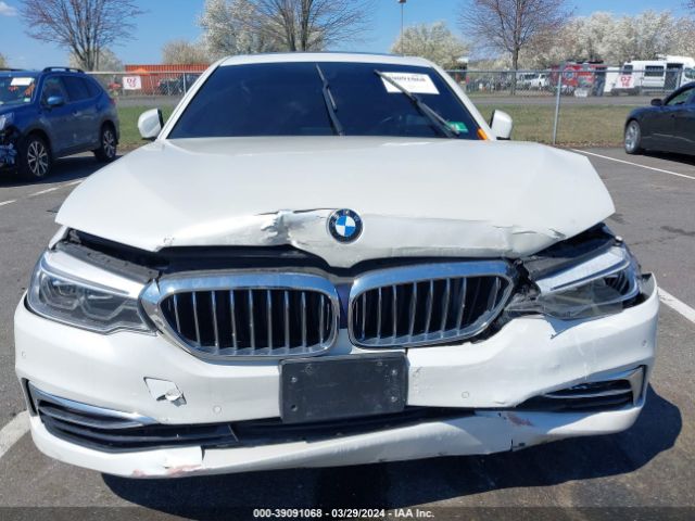 WBAJE7C33HG890241 BMW 540i Xdrive