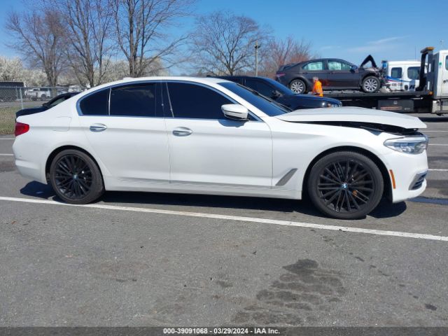 WBAJE7C33HG890241 BMW 540i Xdrive