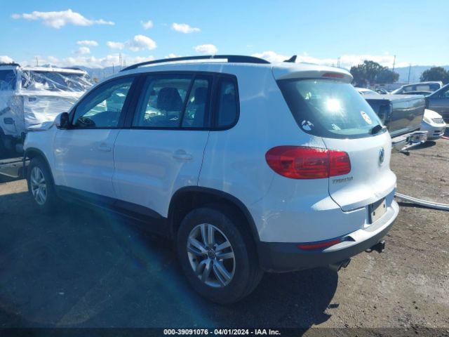 WVGAV7AX0HK038205 Volkswagen Tiguan 2.0t/2.0t S