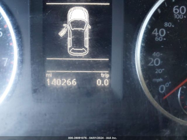 WVGAV7AX0HK038205 Volkswagen Tiguan 2.0t/2.0t S