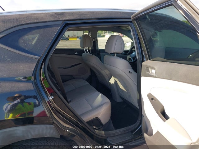 Hyundai TUCSON SE 2016 KM8J33A40GU103044 Image 8