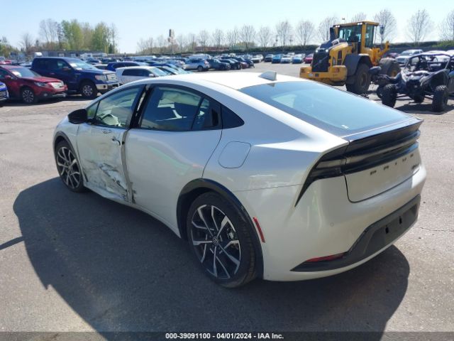 2023 TOYOTA PRIUS PRIME JTDACACU9P3004282 Photo 2