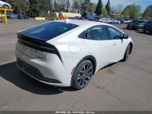 2023 TOYOTA PRIUS PRIME JTDACACU9P3004282 Photo 3