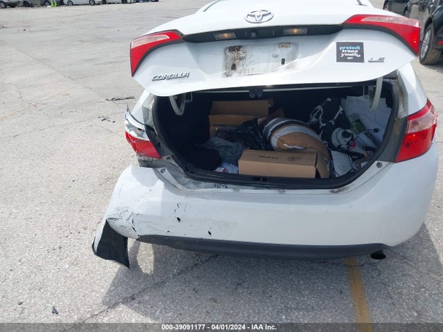 Toyota COROLLA LE 2018 5YFBURHE9JP802510 Image 19