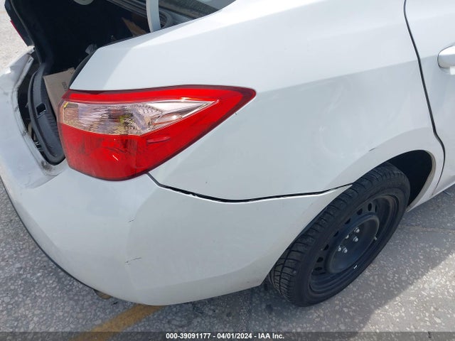 Toyota COROLLA LE 2018 5YFBURHE9JP802510 Image 20