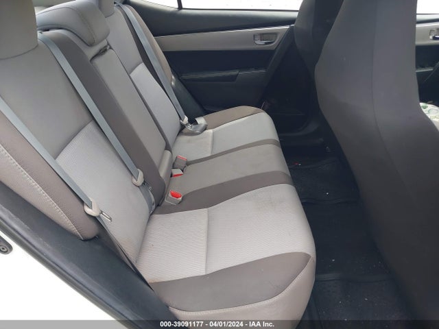 Toyota COROLLA LE 2018 5YFBURHE9JP802510 Image 8