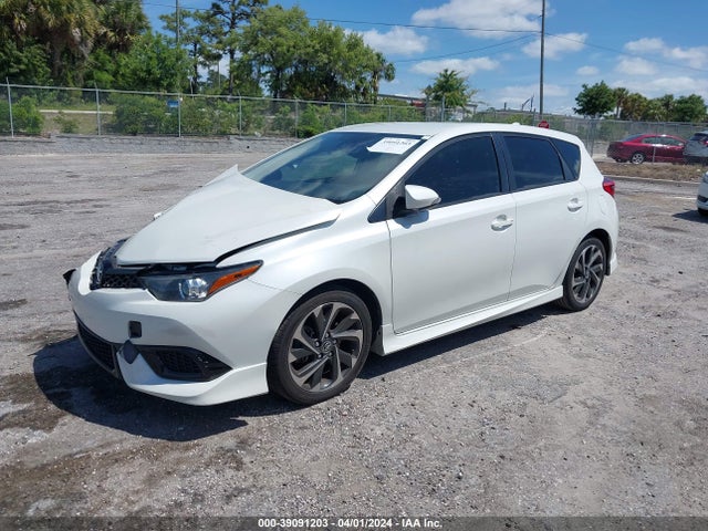 Toyota COROLLA IM 2017 JTNKARJE5HJ540658 Image 2