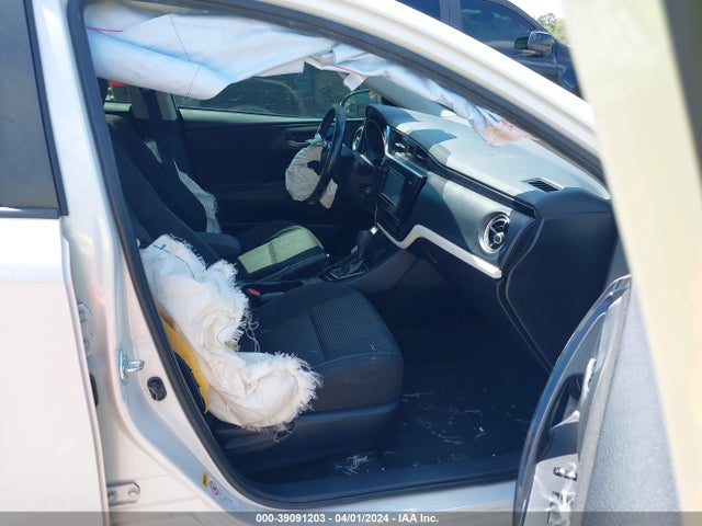 Toyota COROLLA IM 2017 JTNKARJE5HJ540658 Image 5