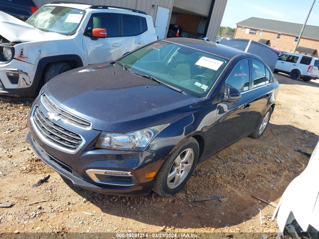 Chevrolet Cruze 1lt Auto 2015 1G1PC5SB0F7230485 Image 2