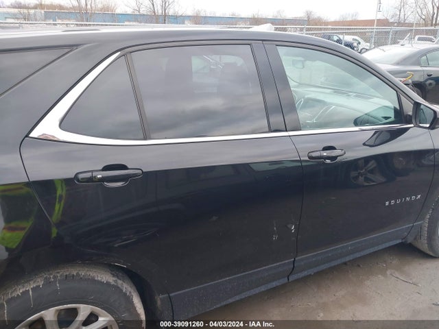 Chevrolet EQUINOX LT 2018 2GNAXSEV9J6247839 Image 13