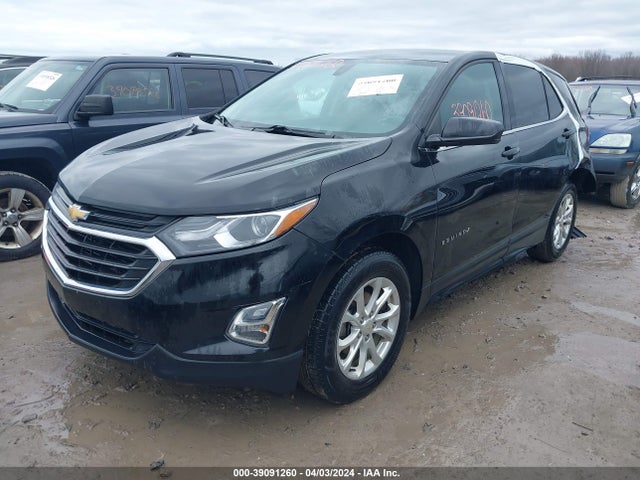 Chevrolet EQUINOX LT 2018 2GNAXSEV9J6247839 Image 2