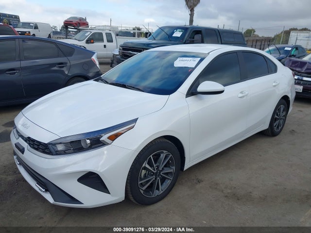 KIA Forte Lxs 2023 3KPF24ADXPE609305 Image 2