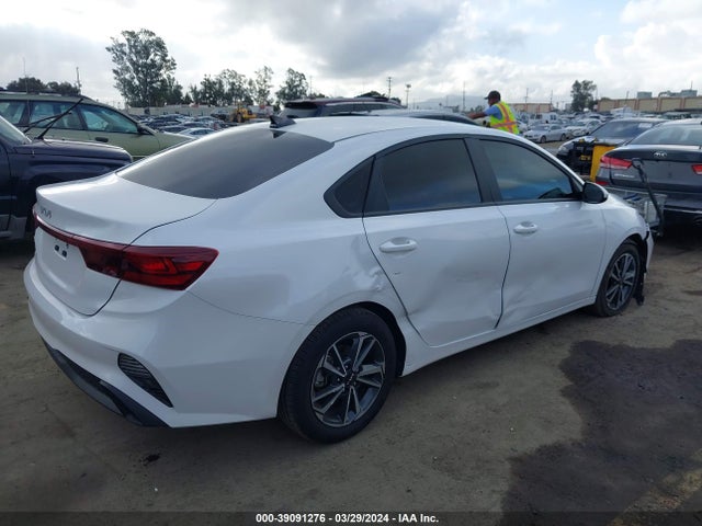 KIA Forte Lxs 2023 3KPF24ADXPE609305 Image 4