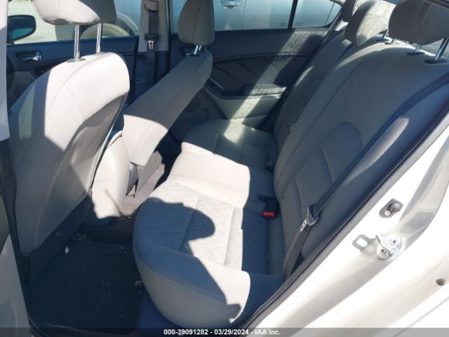 KNAFK4A60E5215559 KIA FORTE LX