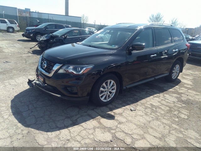 Nissan Pathfinder S 2018 5N1DR2MM3JC665339 Image 2