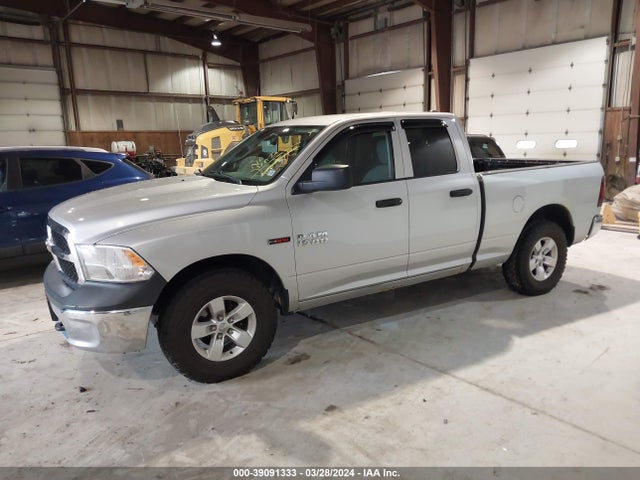 RAM 1500 Tradesman 2015 1C6RR7FM6FS556303 Image 2