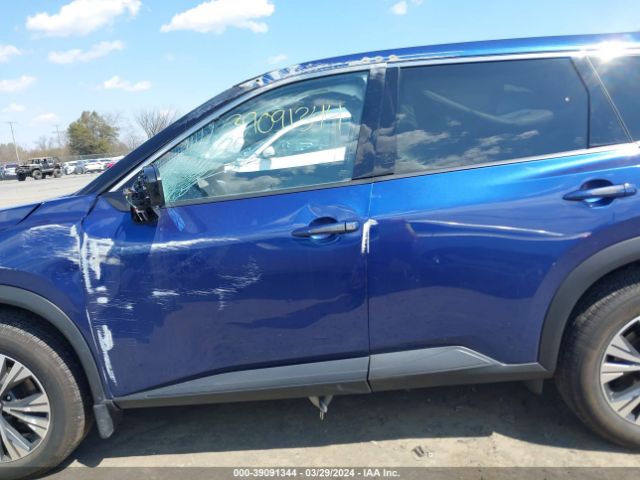 JN8AT3BB6MW217118 Nissan Rogue Sv Intelligent Awd
