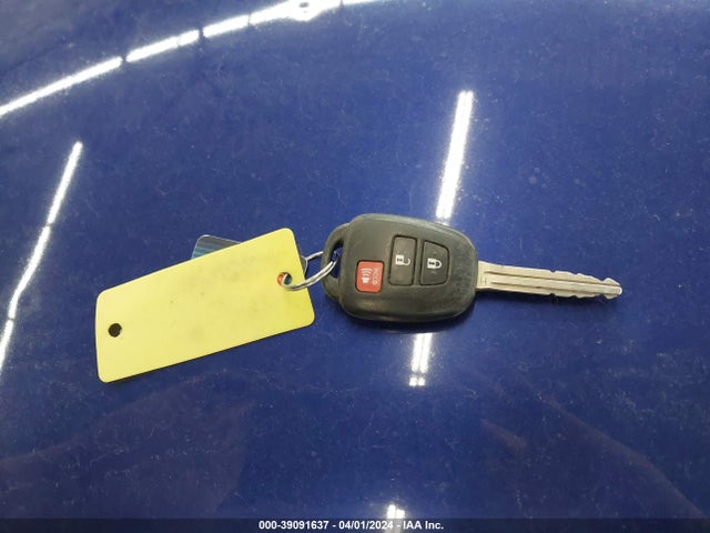 Toyota RAV4 LE 2014 2T3ZFREVXEW108627 Image 11