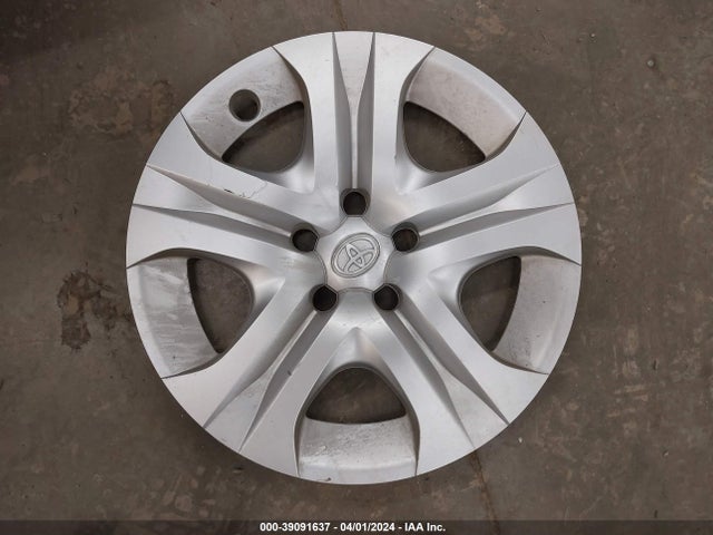 Toyota RAV4 LE 2014 2T3ZFREVXEW108627 Image 12