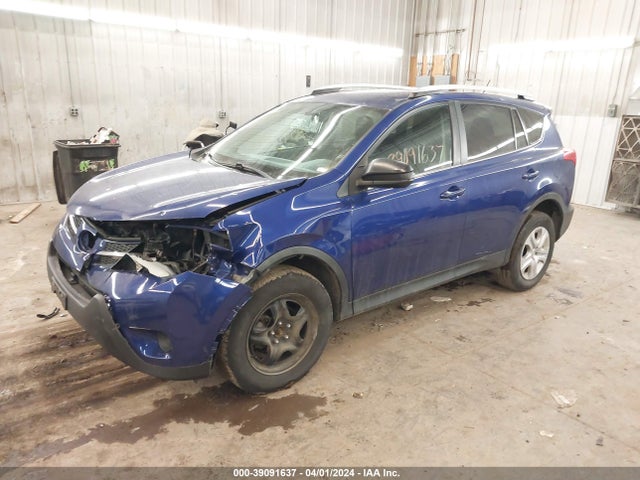 Toyota RAV4 LE 2014 2T3ZFREVXEW108627 Image 2