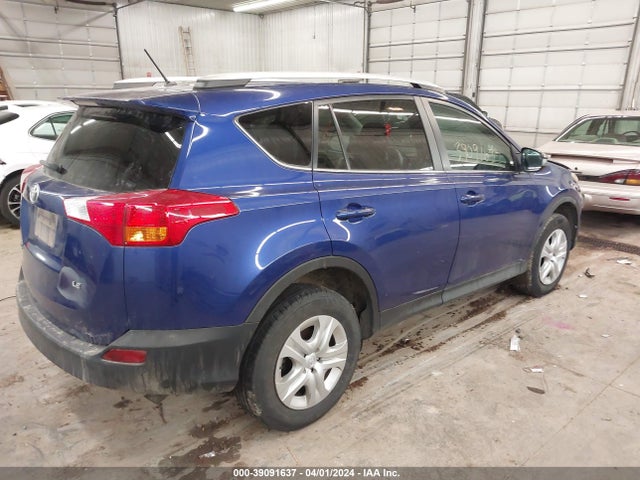 Toyota RAV4 LE 2014 2T3ZFREVXEW108627 Image 4