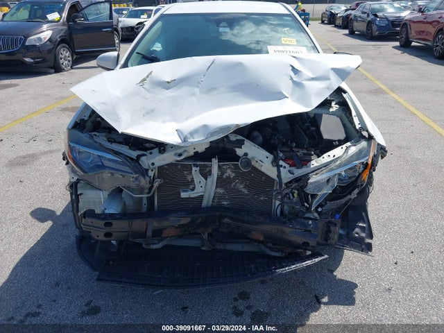 Toyota COROLLA LE 2019 5YFBURHE9KP878228 Image 13