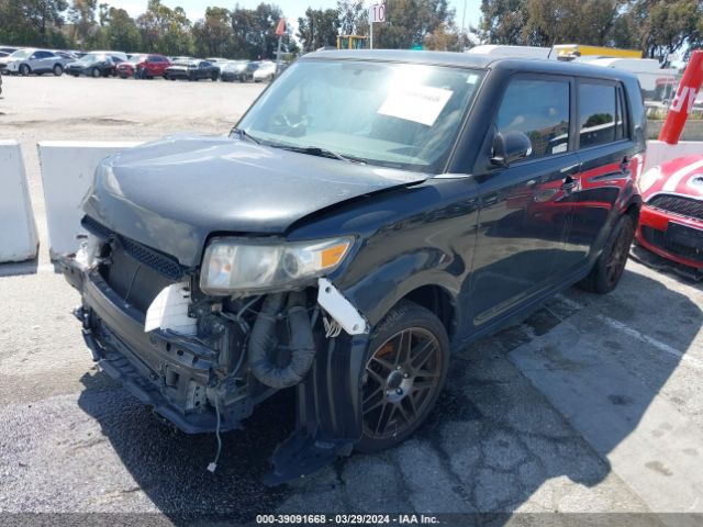 JTLZE4FEXFJ075430 Scion XB