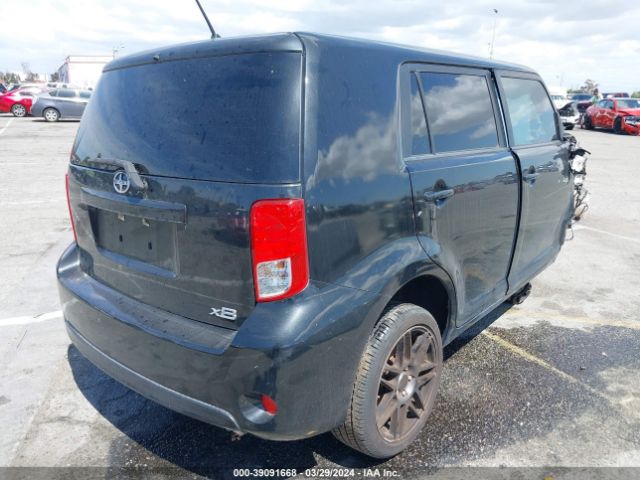 JTLZE4FEXFJ075430 Scion XB
