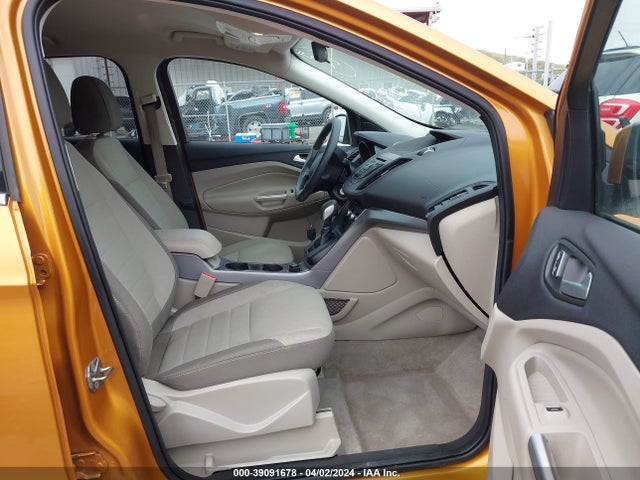 Ford ESCAPE SE 2016 1FMCU9GX0GUA41414 Image 5